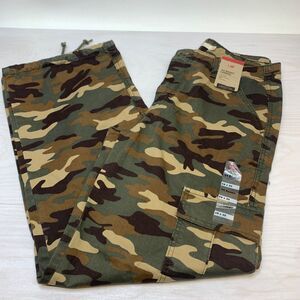 Levi's 94 Baggy Cargo Pants Camouflage Camo Print Womens Size 30x29